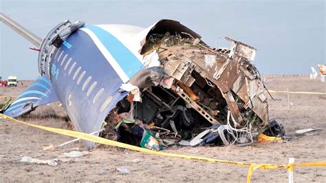 747 live problem today|Passenger plane crashes in remote China .